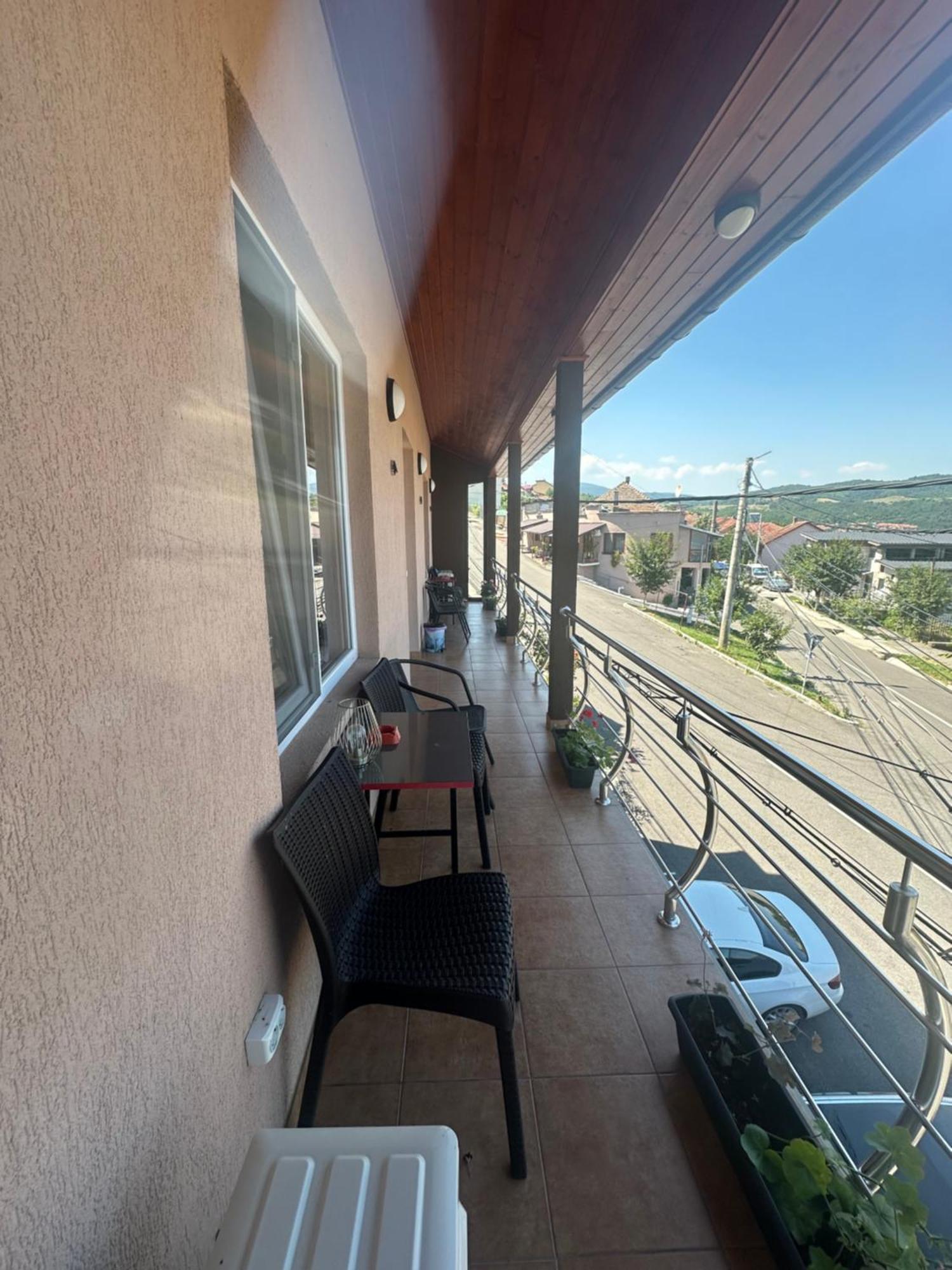 Casa Clau Hotel Orşova Exterior foto
